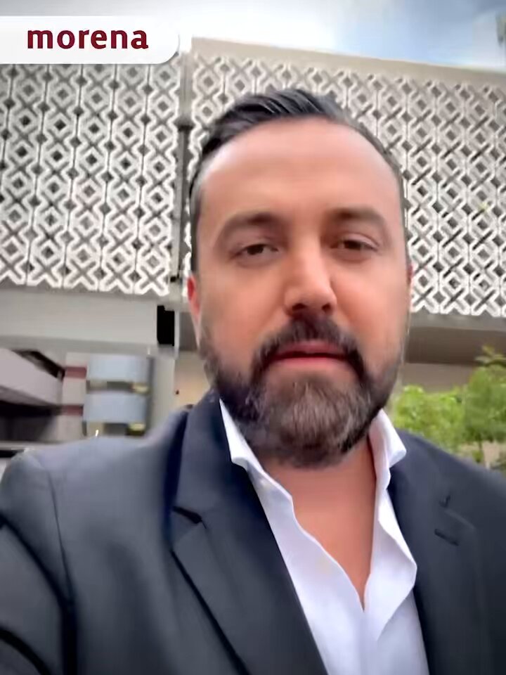 El grupo parlamentario de morena no se va a someter ante ningún juzgado de distrito, y menos en una abominación jurídica. Somos un poder soberano, la reforma judicial va.