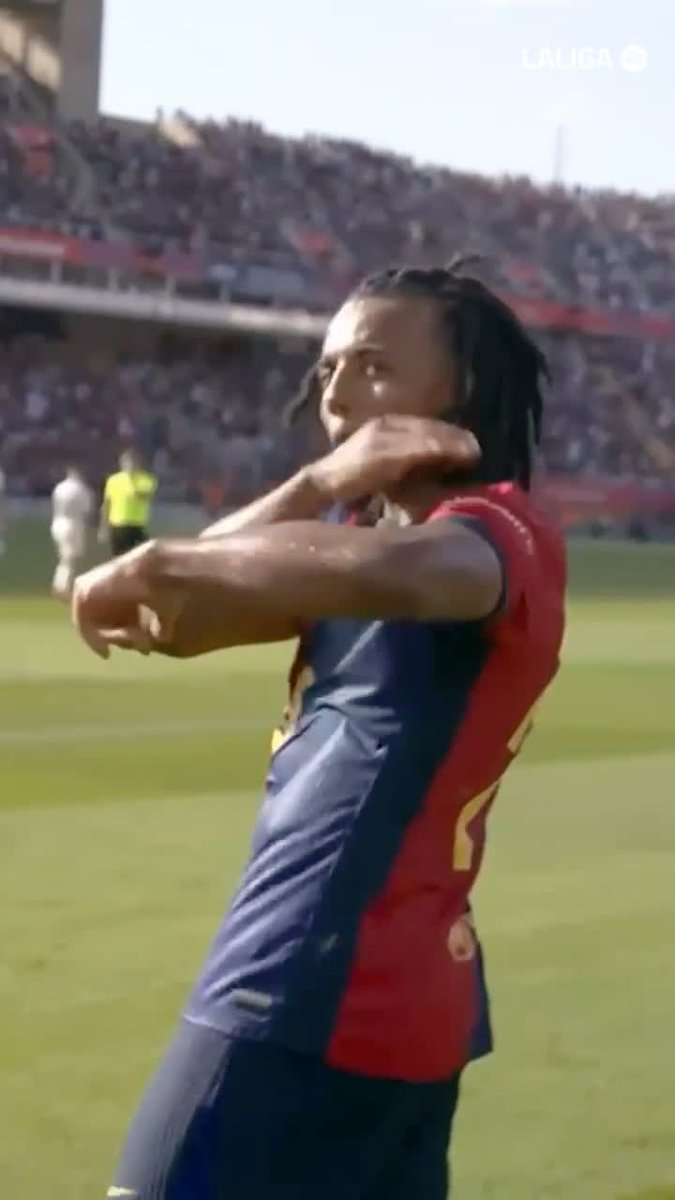 ما شافوهاش... هادي ما شافوهاش... #LaLigaHighlights