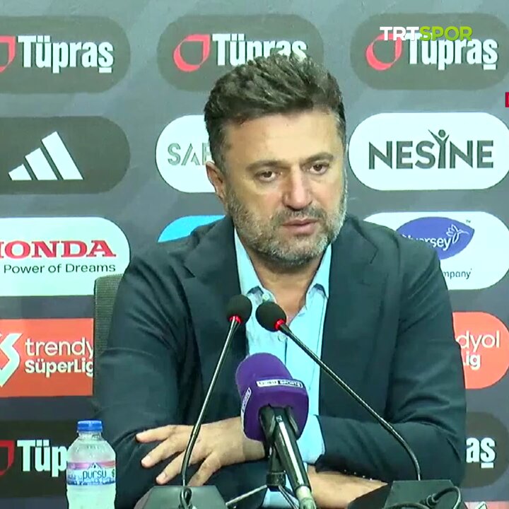 🗣️🎙️ Bülent Uygun: Immobile, biraz agresif galiba. İkili mücadeleye girmeyi seviyor. Benim peder de güreşçiydi, güreşmeyi severdi. Immobile de güreş müsabakası zannetti sanırım, yapmaması gereken bir hareket yaptı.