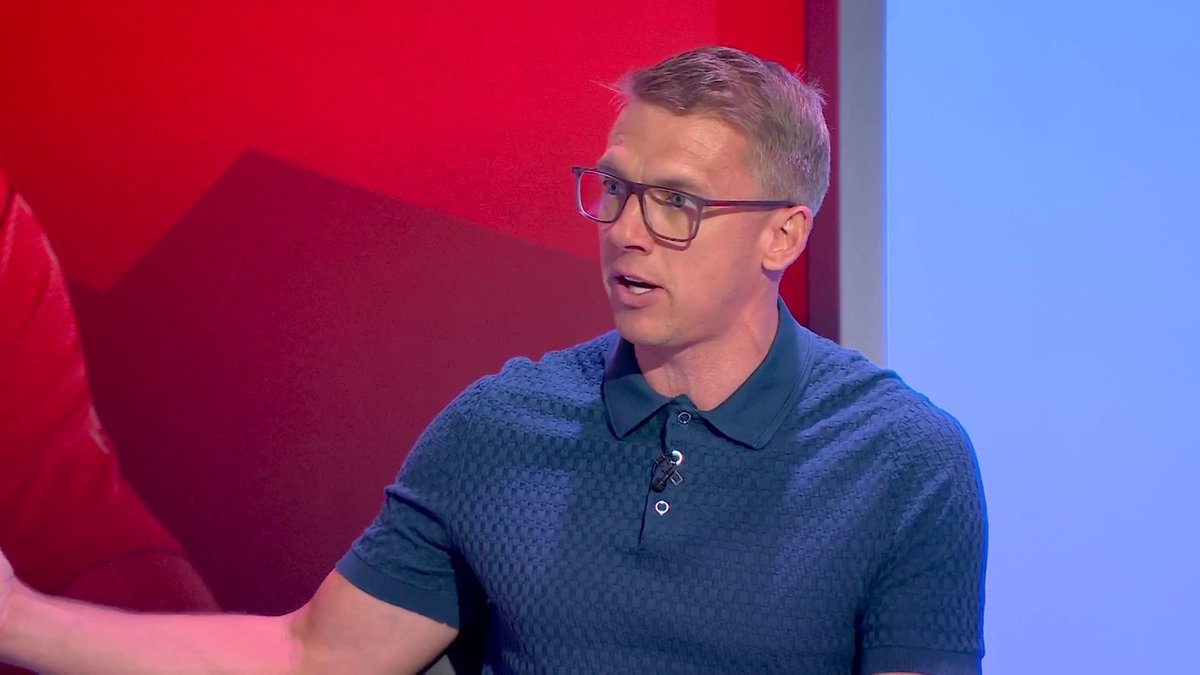 "Anyone can misplace a pass. I didn't hear on commentary yesterday them having a go at Kobbie Mainoo" 🤐 Stephen Warnock feels Casemiro was used as a scapegoat in Man United's 3-0 defeat to Liverpool 🤔