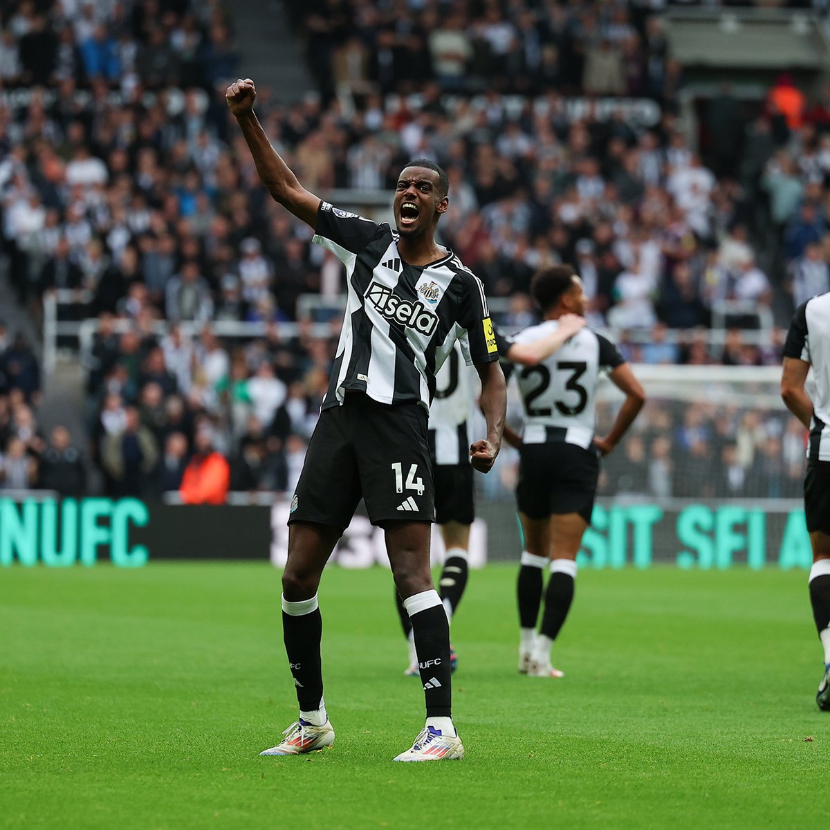 ⏲️ Patient build-up play 💫 Defence-splitting pass 🤝 Unselfish assist Alexander Isak's winning goal against Spurs had everything 🤌