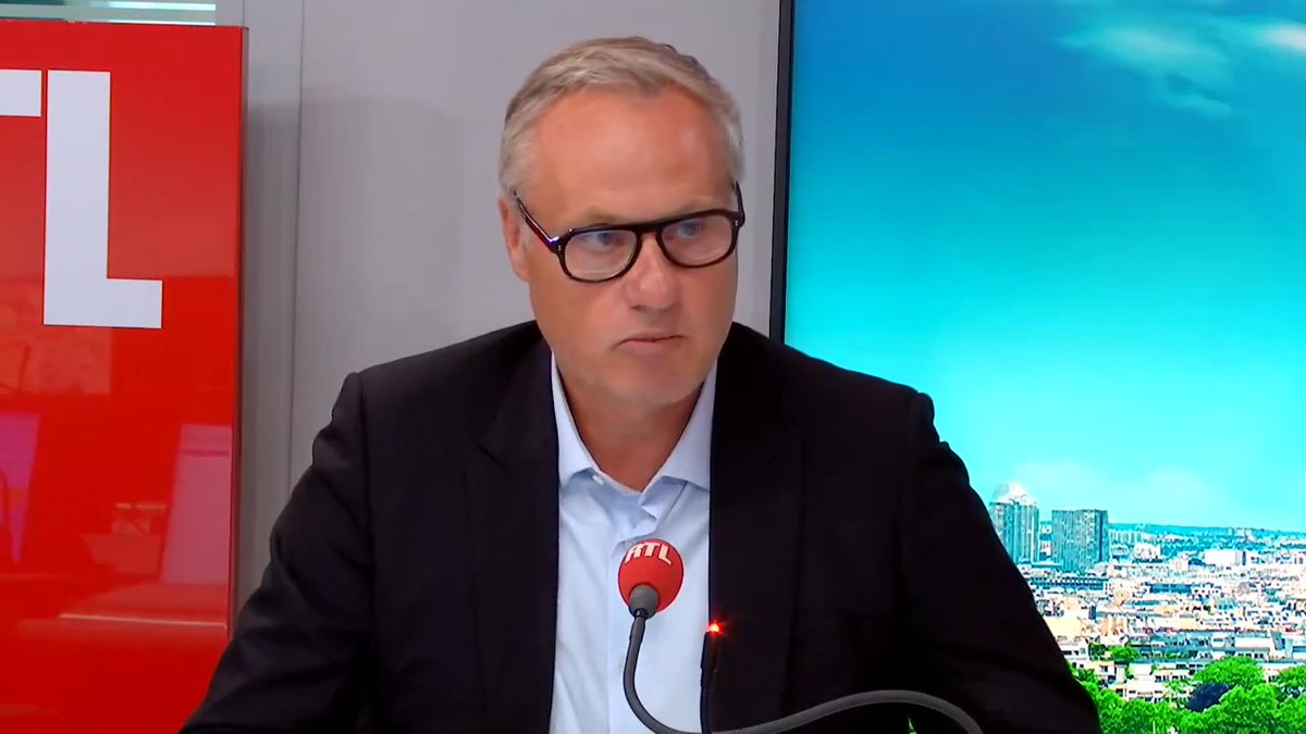 Nomination d'un Premier ministre : "E. Macron veut être tous les directeurs de cabinets et tous les ministres en même temps, il veut être Premier ministre, qu'il se nomme" JS Ferjou, fondateur d'Atlantico, au micro d'Yves Calvi et Agnès Bonfillon dans #OnRefaitLeMonde