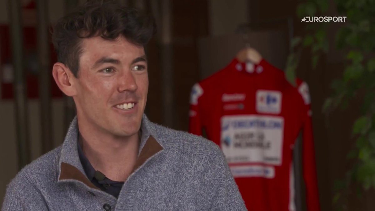 🤩 Ben O'Connor, en exclusiva para Eurosport.es con Laura Meseguer: 🗣 "𝐒𝐢 𝐥𝐨 𝐡𝐚𝐠𝐨 𝐛𝐢𝐞𝐧 𝐞𝐧 𝐋𝐚𝐠𝐨𝐬 𝐭𝐞𝐧𝐠𝐨 𝐮𝐧𝐚 𝐨𝐩𝐨𝐫𝐭𝐮𝐧𝐢𝐝𝐚𝐝 𝐝𝐞 𝐠𝐚𝐧𝐚𝐫" #LaVuelta24 | #LaCasadelCiclismo