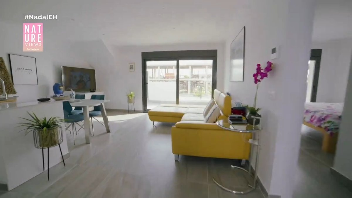 🏠 A partir de mañana, si vas al cine te puedes llevar esta casa en Torrevieja (Ayuntamiento de Torrevieja) valorada en más de 300.000€ 👉🏻 Solo tienes que ir al cine, guardar la entrada, entrar en y rellenar los datos #NadalEH
