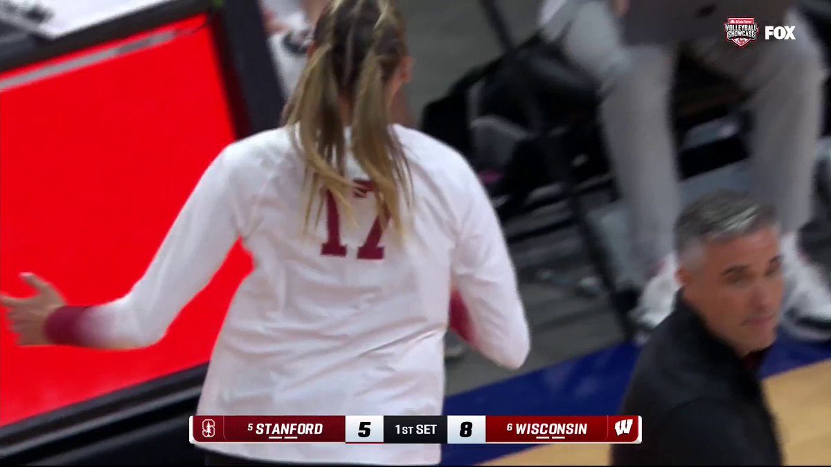 Sliiiiiiide to the right 💥 Sami Francis with the kill for Stanford Women's Volleyball