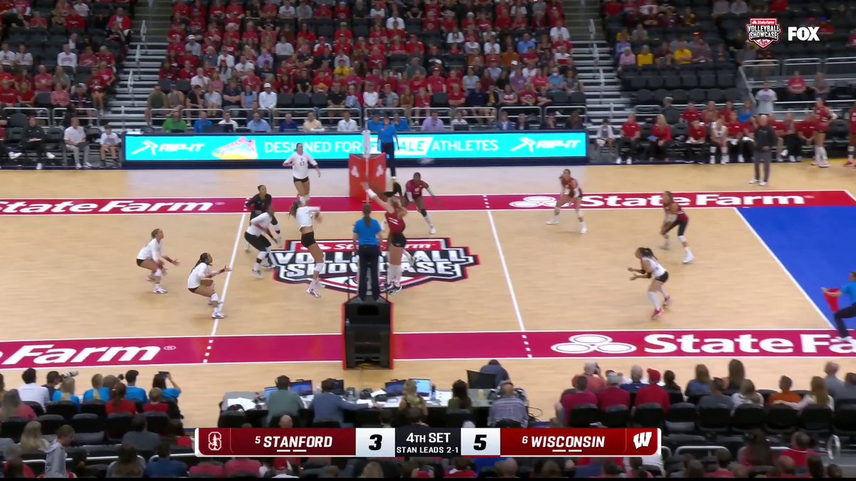 Sami's Slide 🛝 Sami Francis with another kill for Stanford Women's Volleyball