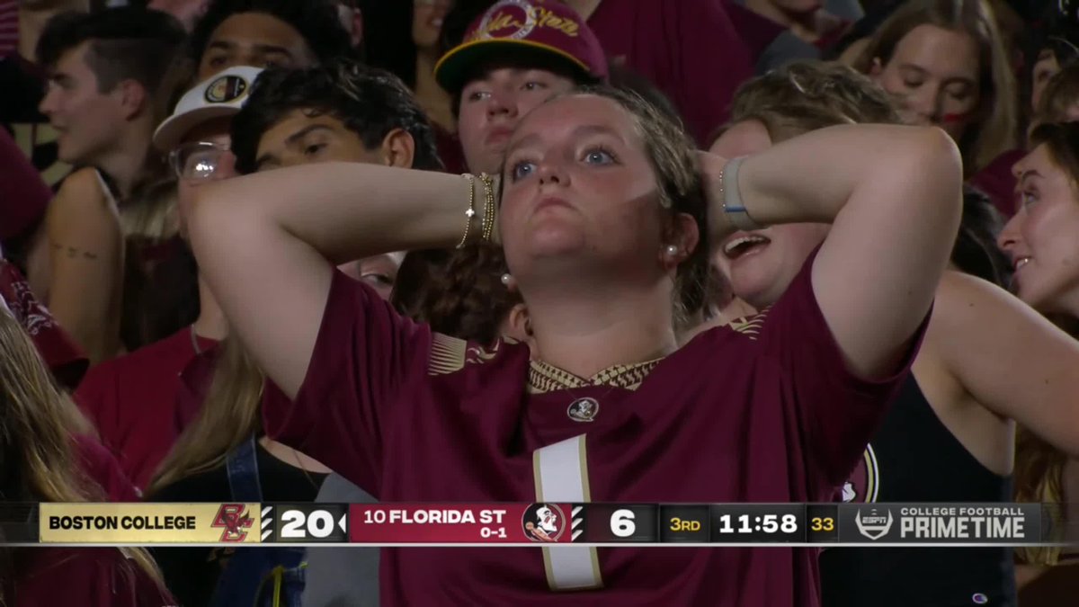A DJ UIAGALELEI INT ON 4TH DOWN LEADS TO ANOTHER BOSTON COLLEGE SCORE 😱 EVERYTHING IS GOING RIGHT FOR THE EAGLES 🔥