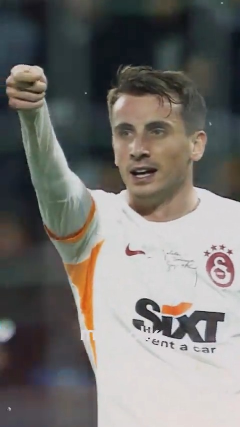"Nerede olursam olayım, Galatasaray benim her zaman kalbimde olacak." Kerem Aktürkoğlu, Erzincan'da yazmaya başladığı peri masalına Benfica'da devam edecek ✍️ 🪄