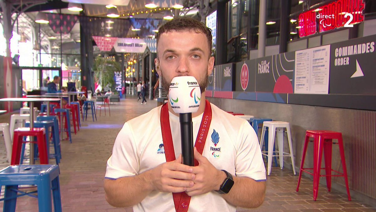 🇫🇷 #Paris2024 | 🗣️ Charles Noakes après son titre paralympique : "De base je suis quelqu'un d'assez discret, mais j'avais une boule d'énergie en moi que je voulais partager avec le public." 📺 Suivez les #JeuxParalympiques en direct :