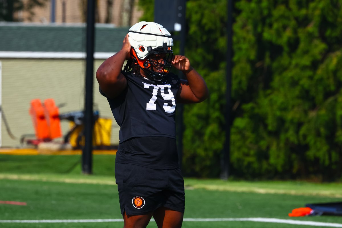 Grit. Focus. Awesome. Fun. Here's a look inside Training Camp with us. #JUICE 🍊🥤| NCAA FCS Football