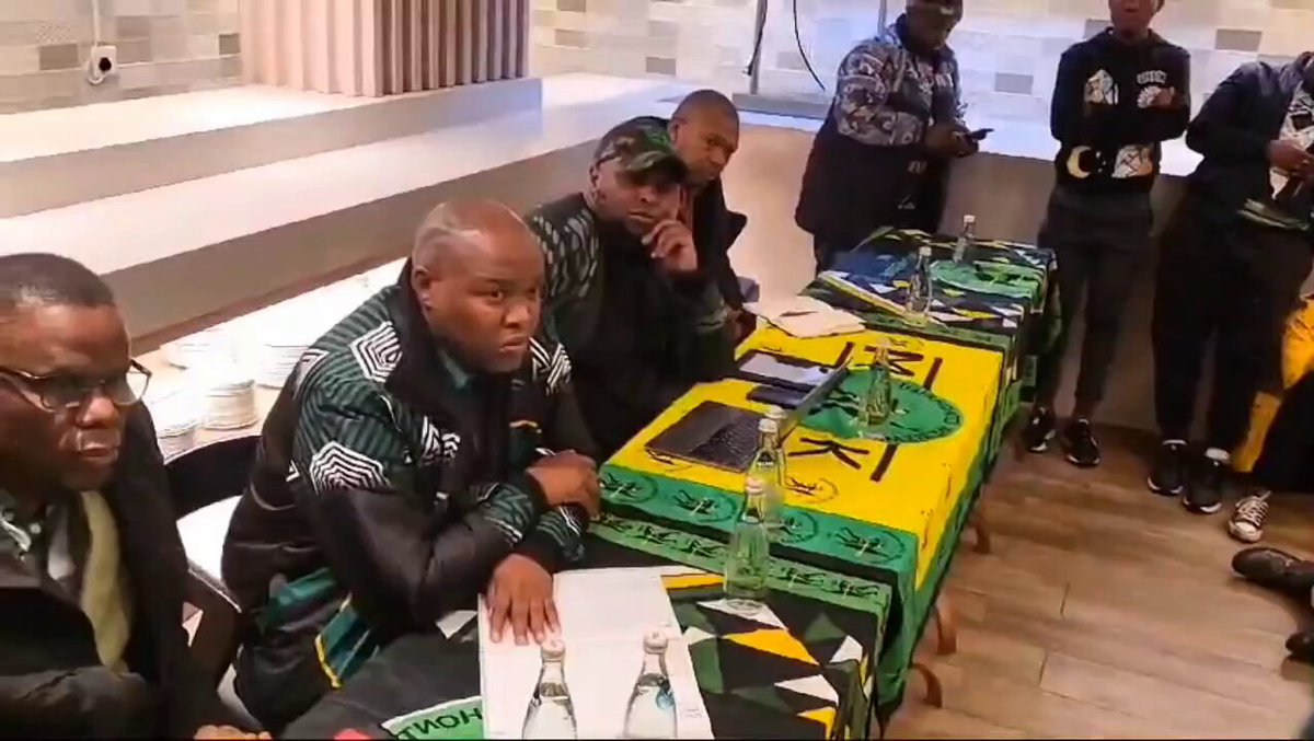 Ziyakhala manje Floyd what's going on leadership?