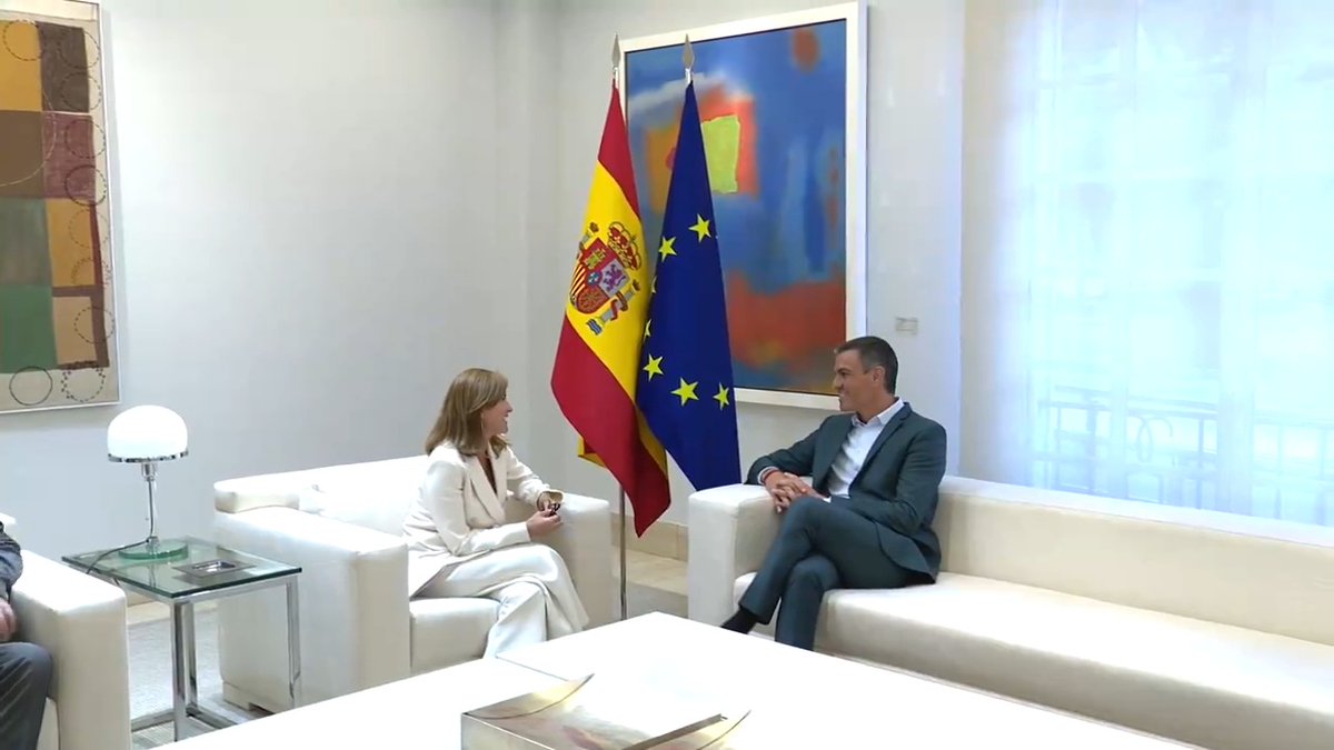 Hoy me he reunido con Gisela Sánchez, presidenta del BCIE. Nuestro país tiene voluntad de continuar siendo un actor político y económico importante en la región centroamericana. España mantendrá su pleno apoyo e implicación con el BCIE como organismo financiero para favorecer la desarrollo e integración económica de la región.
