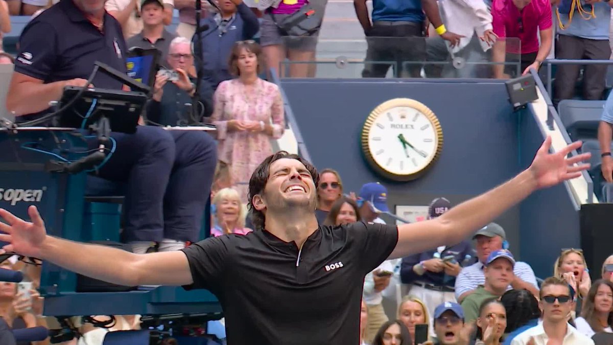 TAYLOR FRITZ REACHES HIS MAIDEN GRAND SLAM SEMIFINAL ON HOME SOIL! 🇺🇸