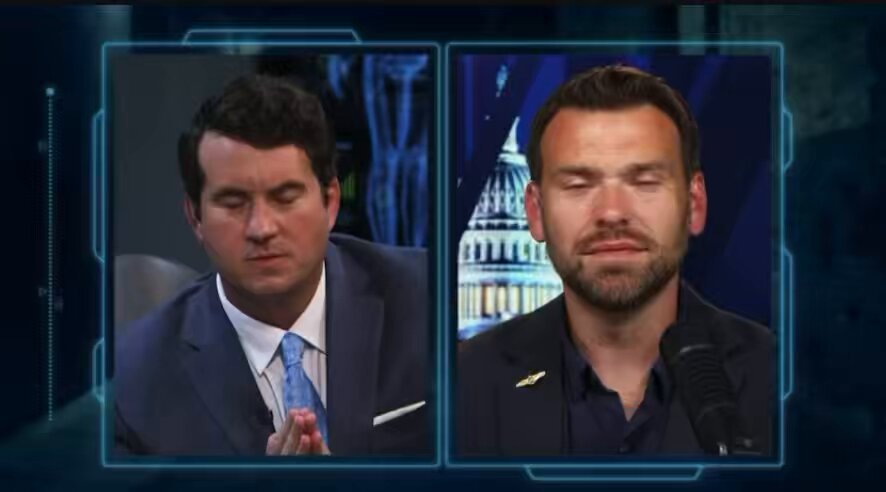 “I’d love if she walked out in front of Trump and started talking like that.” Jack Posobiec and Alex Stein #99 roast Kamala Harris for her manufactured “blaccent”.