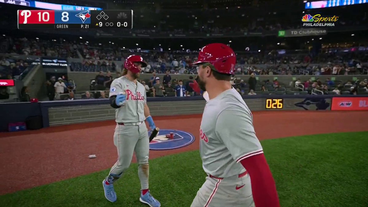 KYLE SCHWARBER ARE YOU KIDDING ME!!!!!!!!!! 🔥 💥 HIS 3RD HOME RUN OF THE GAME!!!!!!!!!!