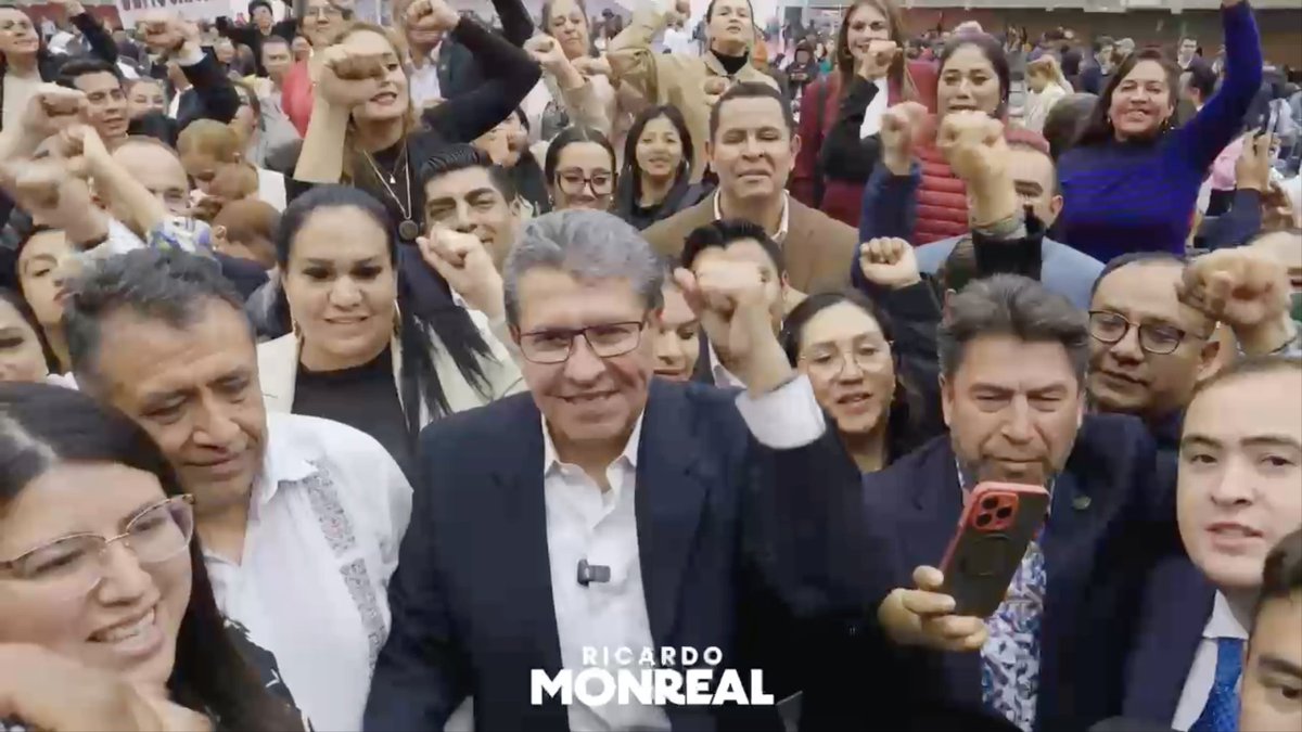 Agradecemos a todas y todos los integrantes de la Cámara de Diputados su actitud política y racional. Se actuó de conformidad con la Constitución y la ley. Con 357 votos a favor, fue aprobada en lo particular la reforma al Poder Judicial, que es innovadora y única en el mundo.