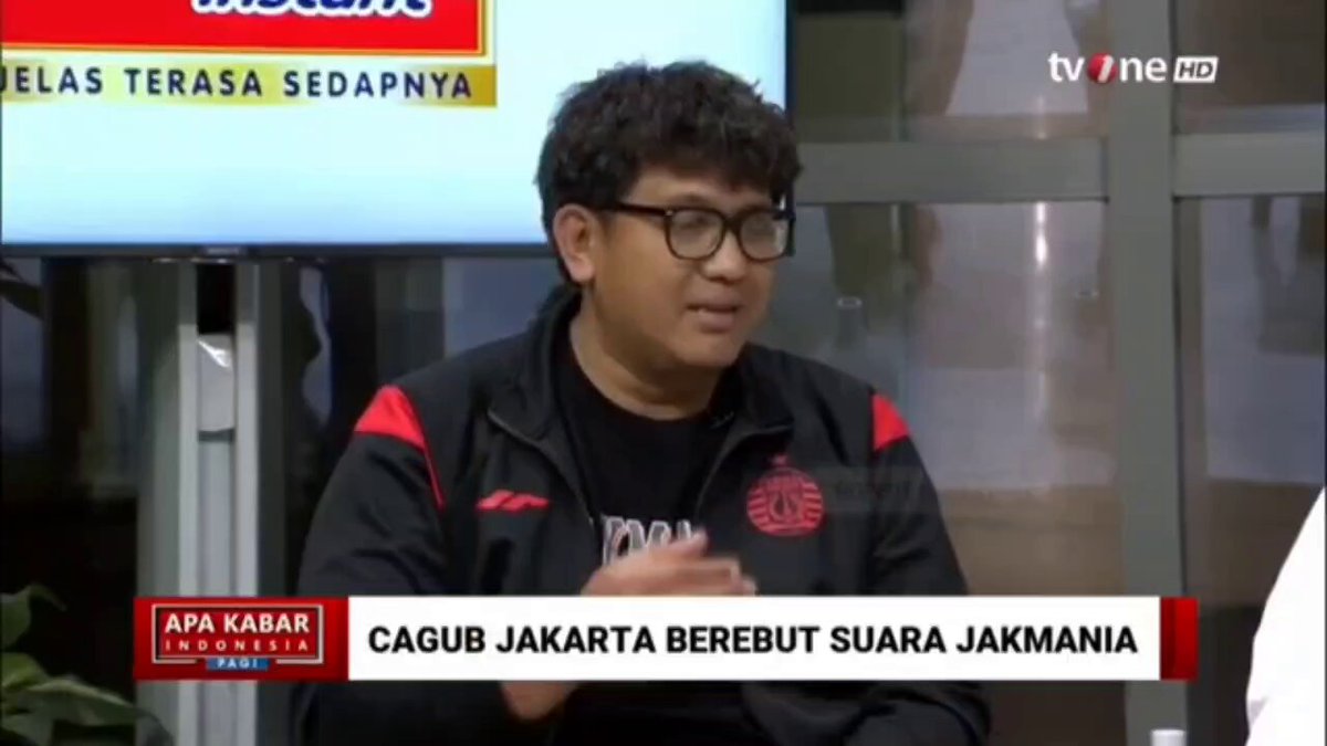Ketum Jakmania: Kalo Anies Nanya Dulu Baru Janji, Ini Ketiga Palson Ini Belum Ketemu Sudah Janji Ina Inu Pak Ridwan Kamil itu identik dengan bobotoh, itu yang agak susah dipisahkan