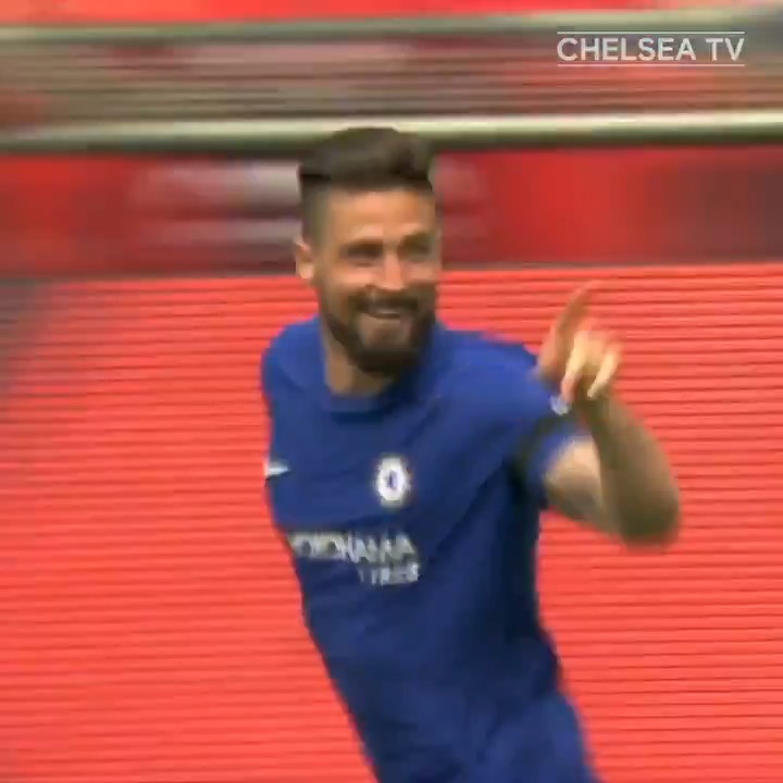 That control from Eden, that finish from Giroud. Just pure joy.. 🥹