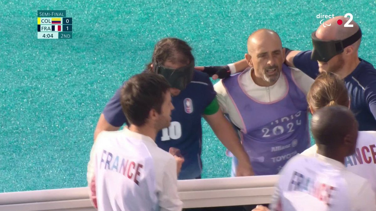L’émotion donnée par les commentateurs du Cecifoot ça nous donne les frissons. 🤩 C’est magnifique la lumière sur ce sport durant les Jeux Paralympiques. 🥹 𝗟𝗔 𝗙𝗥𝗔𝗡𝗖𝗘 𝗘𝗦𝗧 𝗘𝗡 𝗙𝗜𝗡𝗔𝗟𝗘 !!! 🇫🇷🇫🇷🇫🇷 🎥 francetvsport