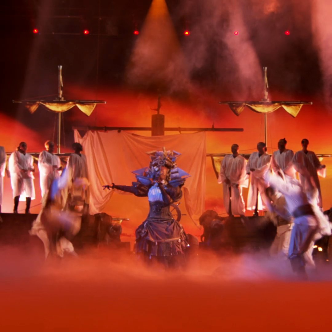 #ShipMask is going to be one to beat! This performance was POWERFUL. #TheMaskedSinger Season 12 premieres Wednesday, September 25 at 8/7c on FOX and streams next day on Hulu!