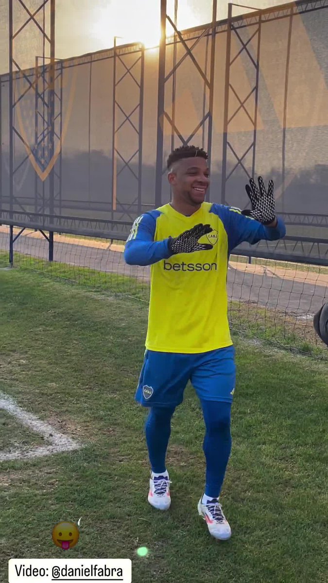 ¿LE GUSTÓ O NO LE GUSTÓ? Atención a la LOCURA de golazo que metió Frank Fabra en la práctica de Boca... ¿es el lateral con más calidad del Fútbol Argentino?