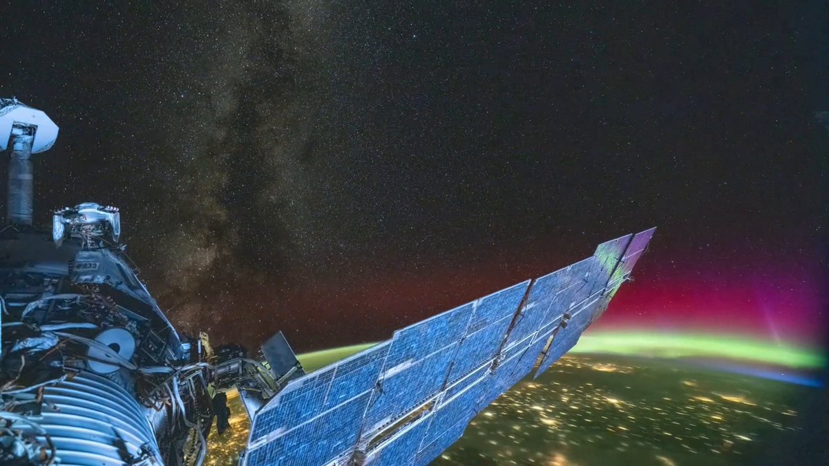 Join us for an orbital sunrise 🌍 Astronaut Matthew Dominick captured this time-lapse from the International Space Station as the orbiting laboratory passed over Europe.