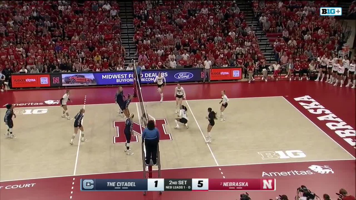 "THAT is what volleyball is all about!" We couldn't have said it any better. 😮‍💨 #GBR