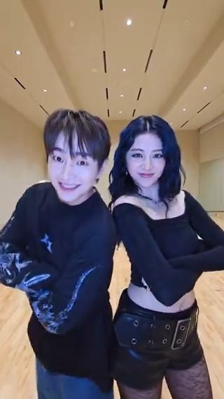 🥁Act like #ONEW #온유 💎 ▪️ ▪️ ▪️ #LE_SSERAFIM #르세라핌 #HUHYUNJIN #허윤진 #LE_SSERAFIM_CRAZY ⚡️