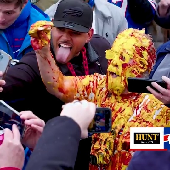 Back home with the best fans in the world this Sunday. See you soon, Bills Mafia! #GoBills