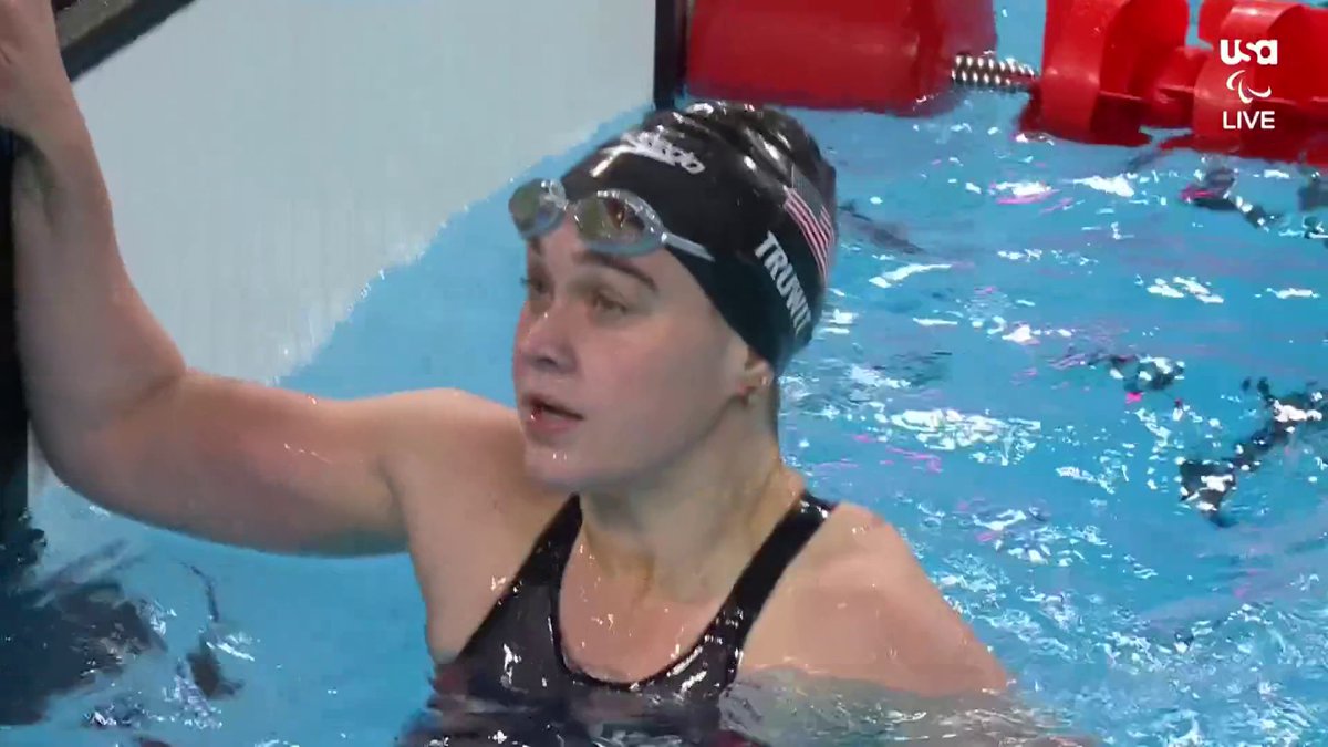 Ali Truwit closes strong for an AMERICAN RECORD and a silver medal in the 100m back S10! 🇺🇸🥈 #ParisParalympics