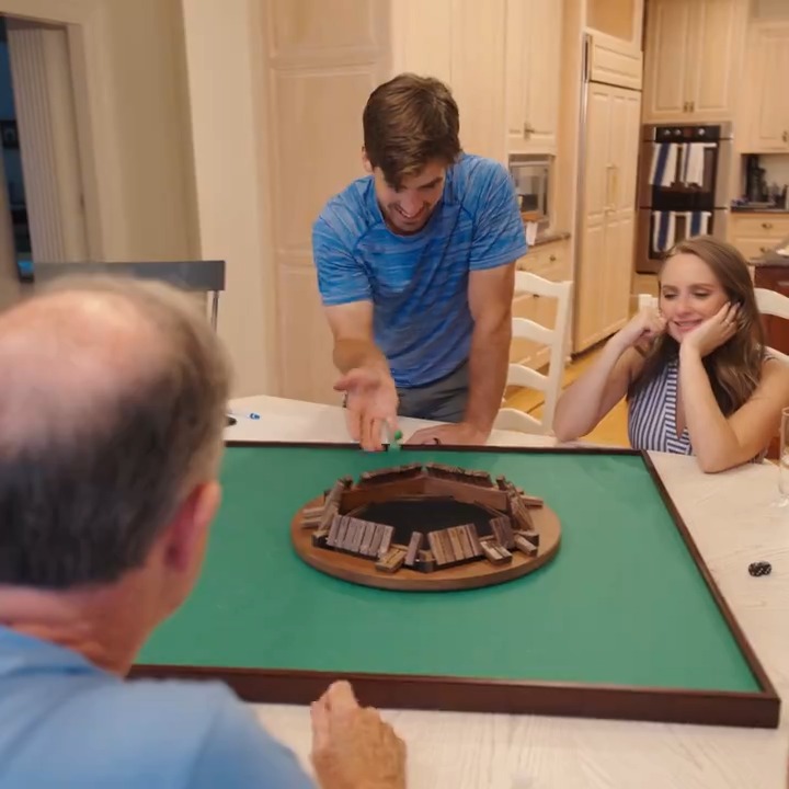 Wake up Conor Garland fans, Going Home just dropped! 🏠 From Jaws, to training, to family time, take the next few minutes to watch a Garland summer in Scituate Harbor! #GoingHome | Rogers