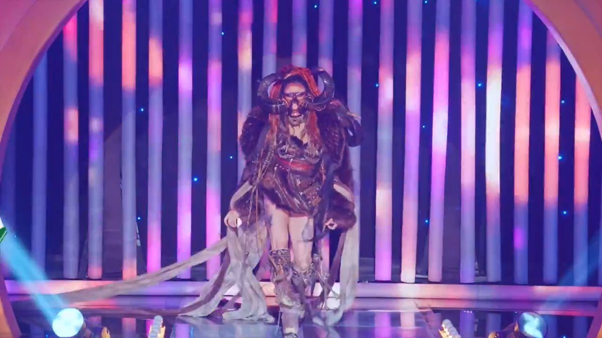 Category Is: Brown Town! ๐ค Which runway is your fave? ๐ซ #GlobalAllStars