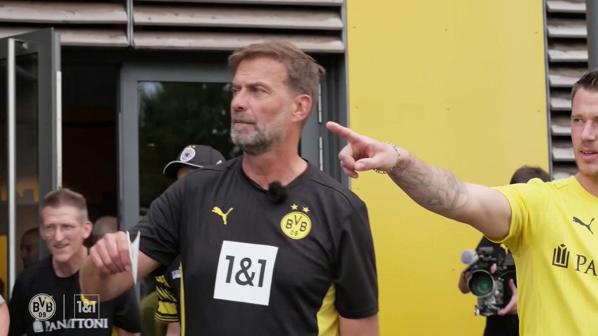 Former Liverpool boss Jurgen Klopp is back at Borussia Dortmund to manage a testimonial match this weekend🇩🇪 [📷] Borussia Dortmund