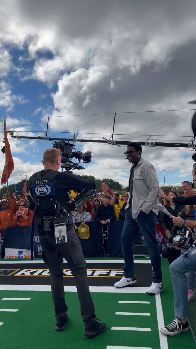 FAB 5 &amp; Michigan Men's Basketball LEGEND Chris Webber JOINS THE SHOW 🤩🏀