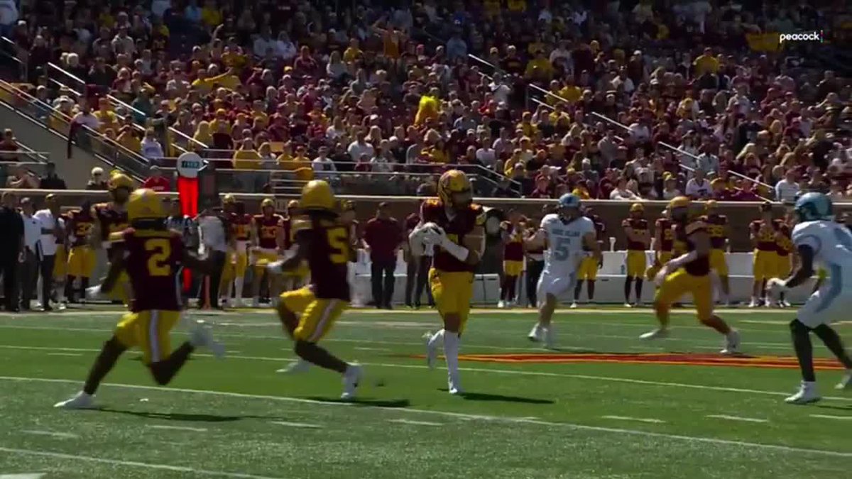 🚨 Koi Perich's 1st career INT 🚨 Koi Perich x Minnesota Football #B1GFootball on Peacock 💻