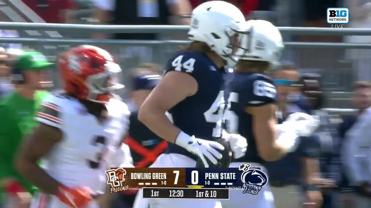 🦁 8 rec. 🦁 146 yds Tyler Warren set the record for most receiving yards in a single game by a Penn State Football TE today vs. Bowling Green. #B1GStats x #B1GFootball