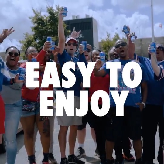 Locally brewed and delivered just in time for kickoff. The new @BudLight Bills cans are here! 🍻 #BillsMafia