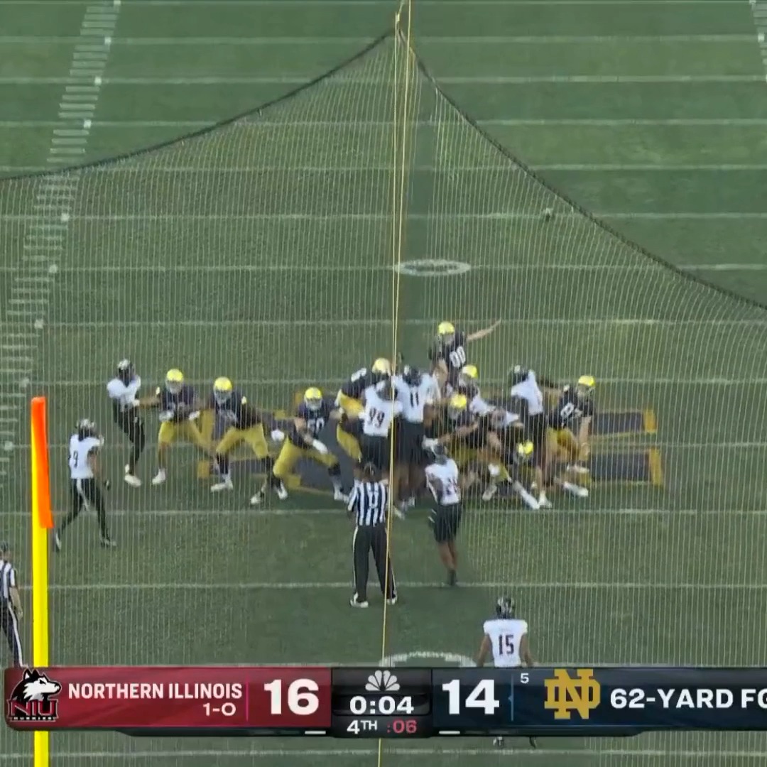 Northern Illinois BLOCKS THE FIELD GOAL as time expires to seal a historic upset at Notre Dame Stadium! 👏 NIU Football
