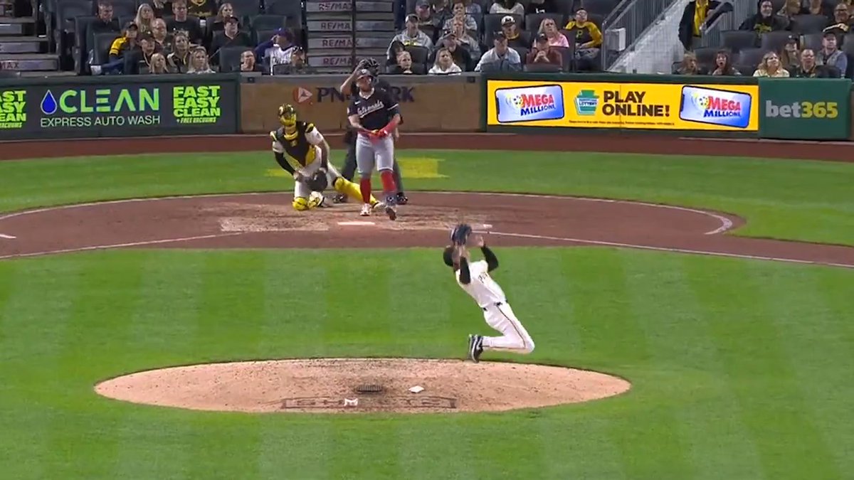 JUST FELL TO MY KNEES IN A PNC PARK