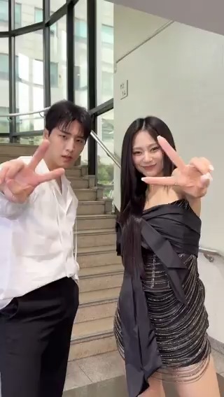 #RunAway 🏃‍♀ with #YoungK 🩹 💙 Listen [abouTZU] 💙 #TWICE #트와이스 #TZUYU #쯔위 #abouTZU #DAY6 #데이식스 #영케이