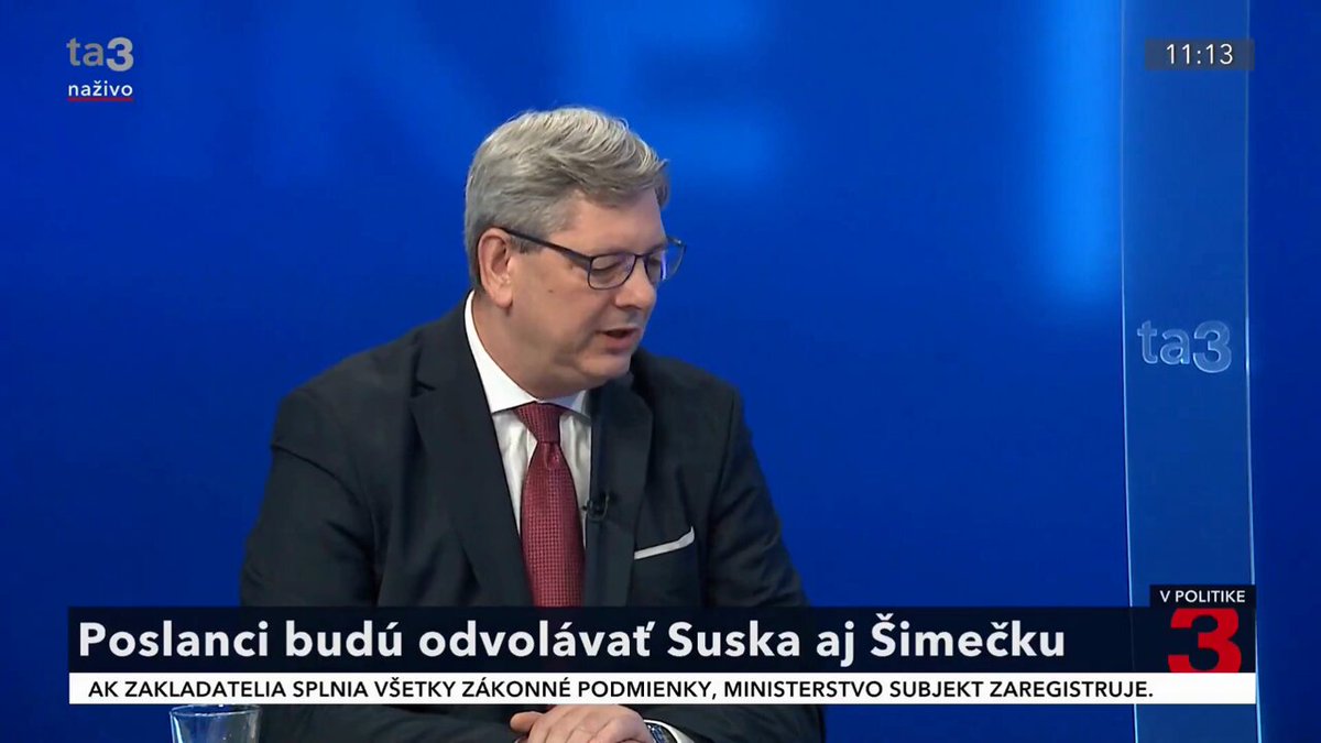 Keď sa minister pomýli, aj pravdu povie. Minister Susko namiesto slova opozícia, povedal slovo vláda a hneď veta dáva pravdivý kontext. Presne tak, protesty neboli preto, aby Šimečka prekryl dotačné schémy, ale vláda vymyslela kauzu dotácií, aby prekryla svoje pochybenia.