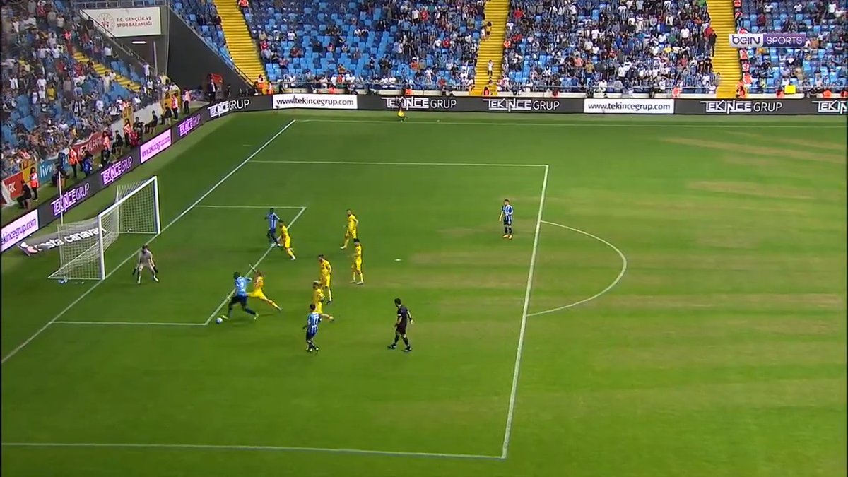 🌪️ Mario Balotelli'den spektaküler bir gol! 👉 Süper Lig tarihinde atılan enfes goller, sizlerle... | #beINSPORTS