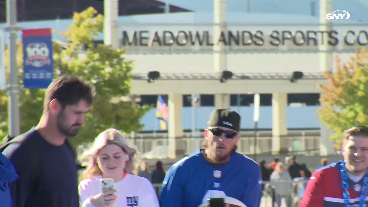 BIG NEWS: #Giants quarterback Daniel Jones has kept his BEARD. 👀 He may just lead the G-Men to the Super Bowl this year.