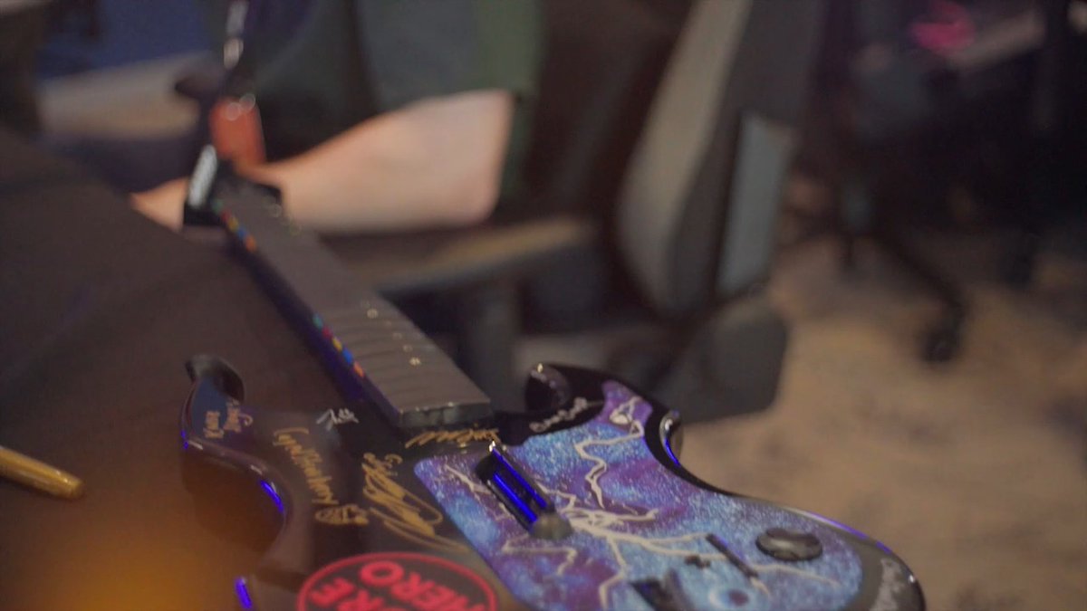 Give it up for Jake: the first ever Fortnite Festival: Battle Stage Champion!