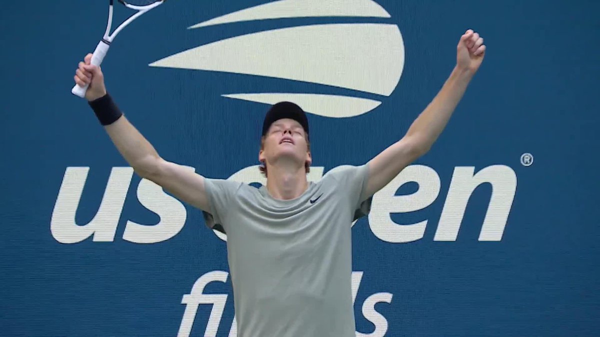 55-5 in 2024. 2 losses to Alcaraz, 1 to Medvedev, 1 to Tsitsipas, 1 to Rublev. Absurd