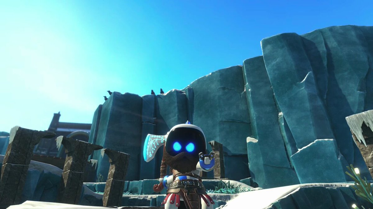 NOTHING will prepare you for the beat-drop in the God of War level of Astro Bot.