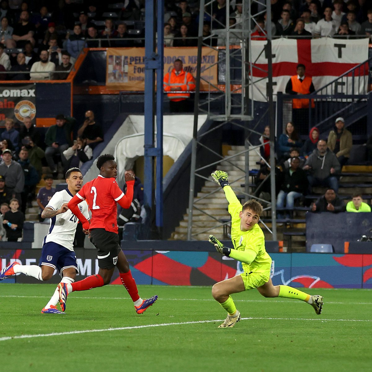 🔥 Morgan Rogers has played FOUR games for England U21s, he already has FOUR goals. #AVFC | #ThreeLions