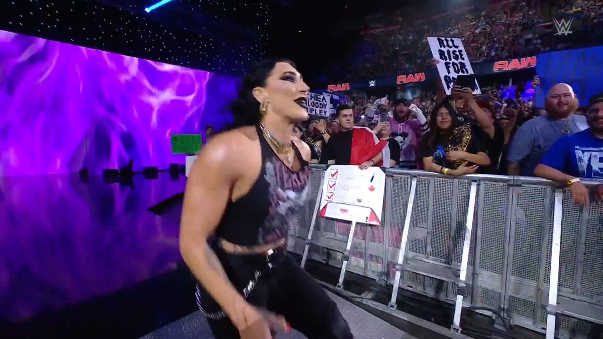 The Judgment Day wins the numbers game again on #WWERaw!