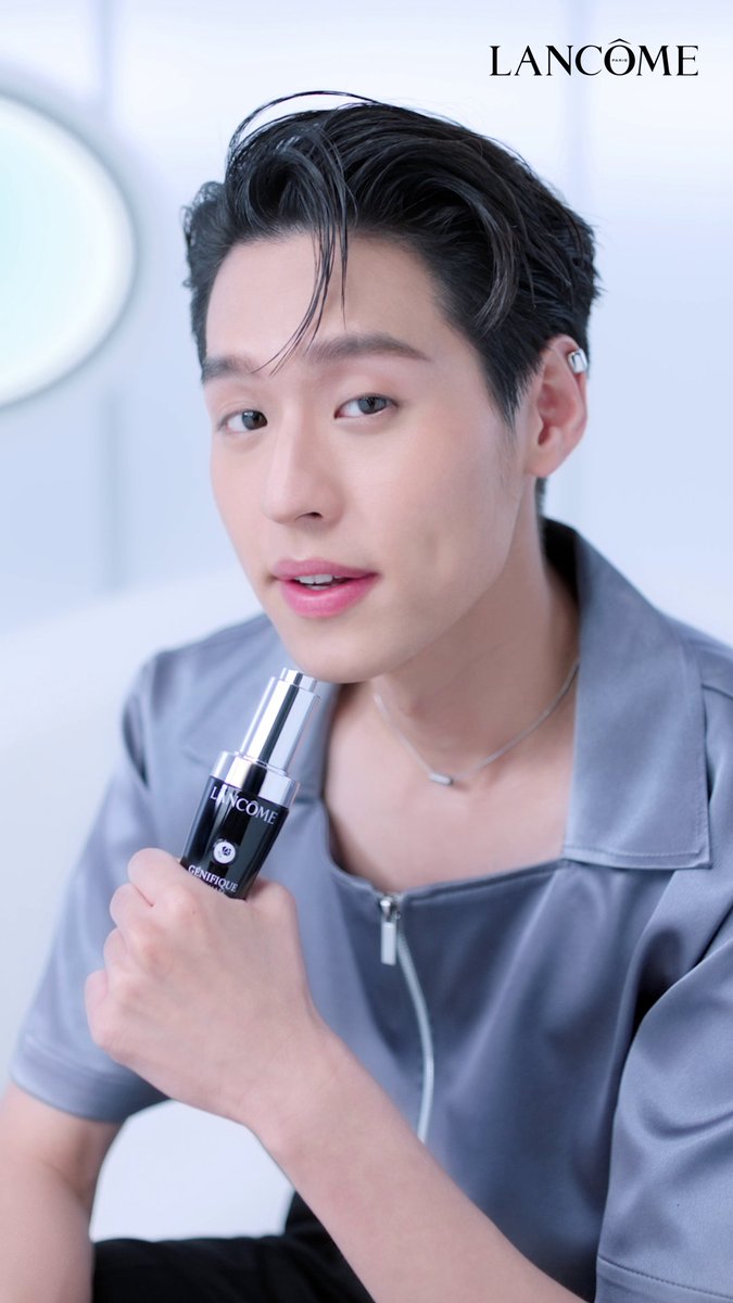 ✨สัมผัสสารสกัดแห่งอนาคตไปพร้อมกับกัปตันบิวกิ้นและ NEW! GÉNIFIQUE ULTIMATE REPAIR SERUM จัดการผิวเสียสะสมด้วย“เบต้ากลูแคนบริสุทธิ์ 98%” แรงบันดาลใจจากศาสตร์ทางการแพทย์เพื่อการฟื้นผิว พร้อมจัดการ 4 สัญญาณผิวเสียสะสมตั้งแต่จุดกำเนิด #GenifiqueUltimateXBillkin
