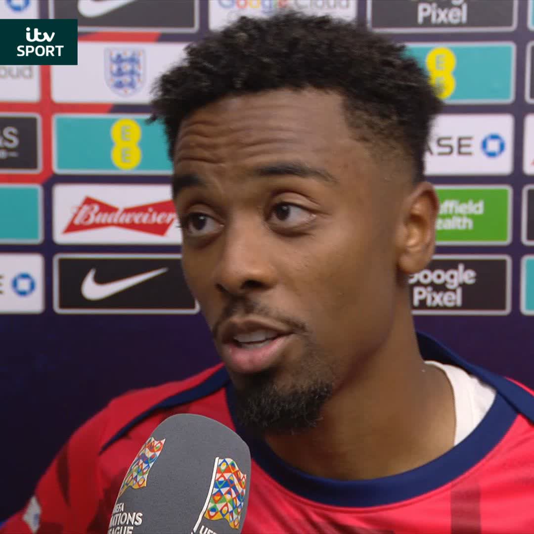 "I'm in the presence of the best players in the world, so it takes a lot of pressure off of you" Angel Gomes reacts to his first England start ⭐️ #ITVFootball | @GabrielClarke05